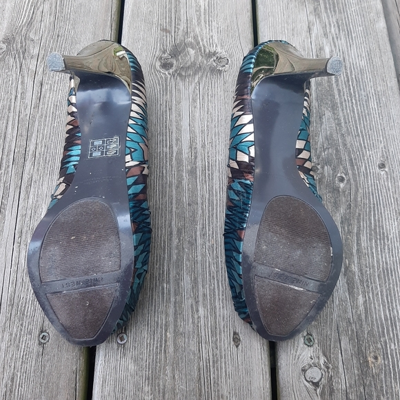 Nine West Platform Heels - Picture 10 of 12